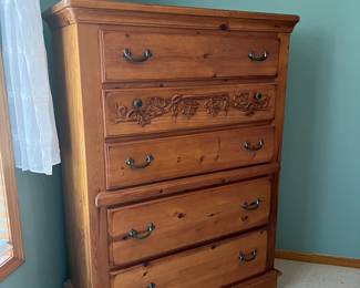 5 Drawer chest