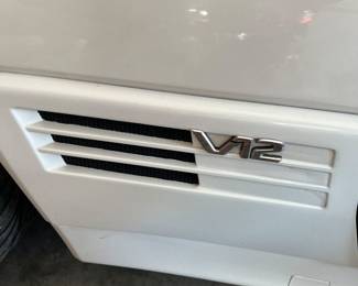 1994 SL600 V12 once owned by NFL player Wayne Martin