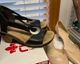 Women and Mens shoes 