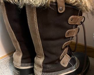 Womens Sorel Snowboots 