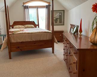 4 Poster Bedroom Set, all pieces sold separately