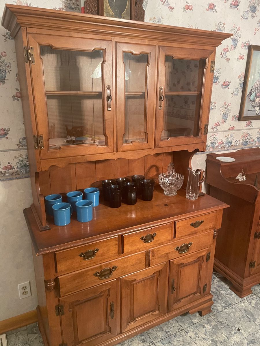 50 Off Burns Estate Sale starts on 10/28/2023