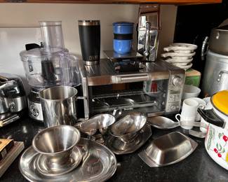 wide selection of kitchen items for sale 