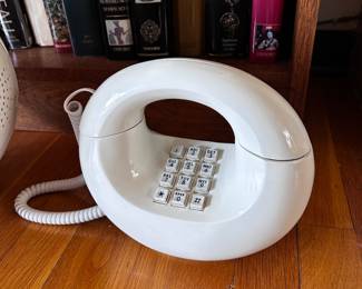 Wester Electric push button "Donut phone"