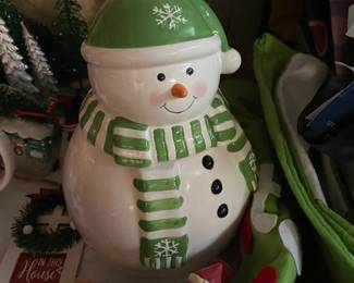 Cookie jar
