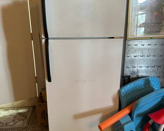 refrigerator stand alone
