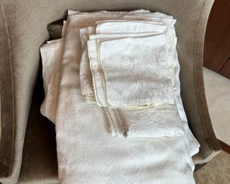 napkins and tablecloths beige