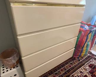 Postmodern Cream Lacquer Laminate and Gold 5 Drawer Dresser 
