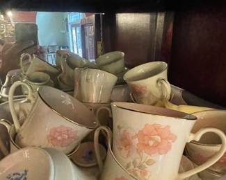 Set of Formal Dining China