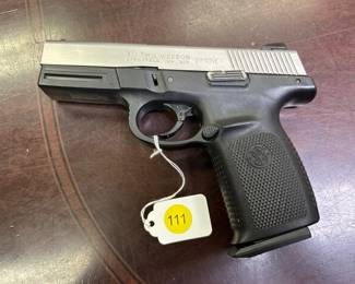 SMITH & WESSON PISTOL