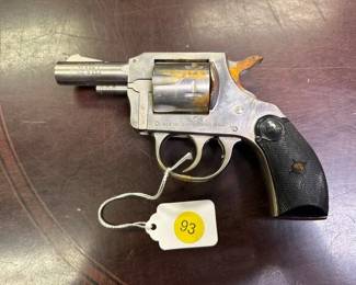 H&R MODEL REVOLVER