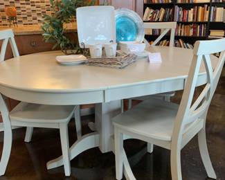 Sleek and elegant dining