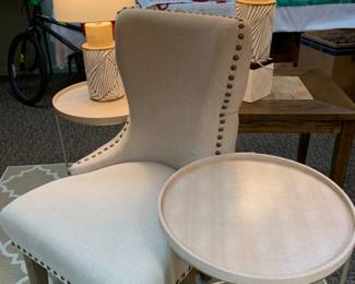 Ocasional tables for any occasion.