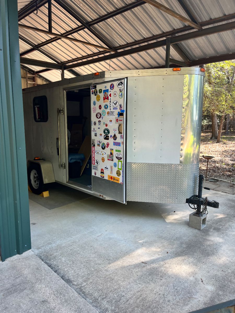 Devlin Estate Sale in Magnolia Texas starts on 10/14/2023