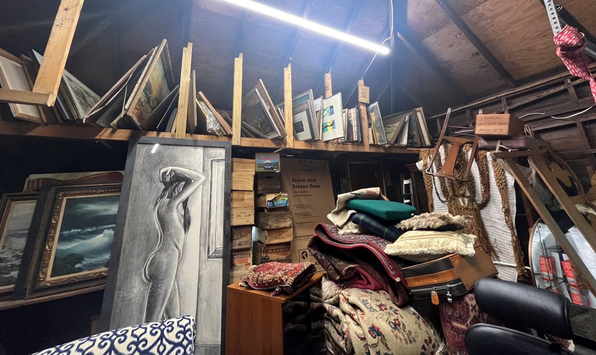 Estate Sale Extravaganza in Trenton, NJ starts on 10/5/2023