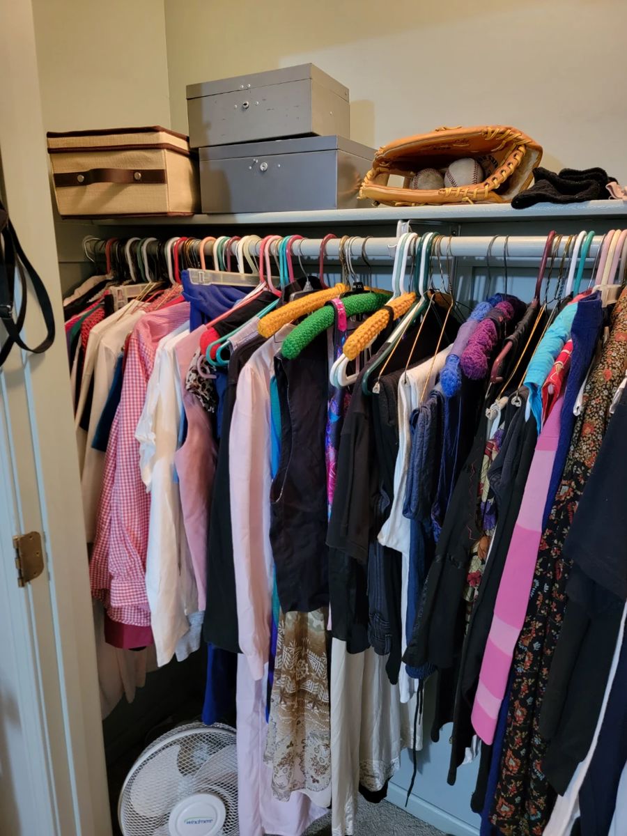 Memory Lane Estate Sale Overland Park,... starts on 10/6/2023