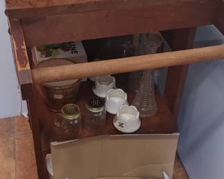 Butcher block kitchen cart ( better pics to post)