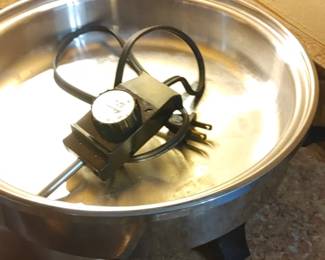 WEST BEND Society Liquid Oil Core Waterless Cookware Electric Skillet Frying Pan