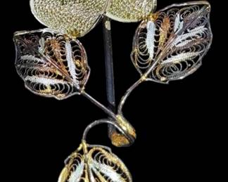 Sterling silver filigree pin/brooch