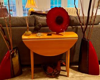 Drop leaf mid century modern table