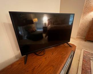 32 inch Insignia TV