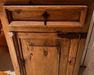 Solid Wood, Nightstand/ End table