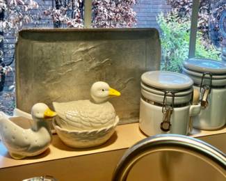 Home Basics White Canister set