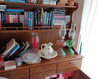 CHRISTMAS DISH SET IN BOTTOM OF CABINET