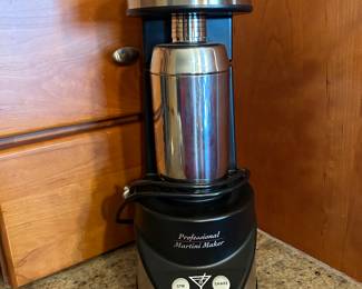 Waring Pro Professional Electric Martini Maker 
