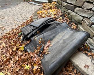 Heated snow and ice melting stair matts