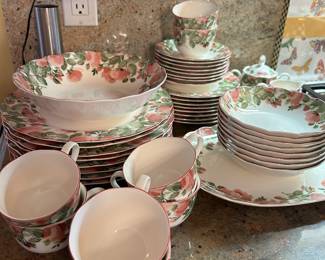 Nikko Japan Fine Tableware “Precious”