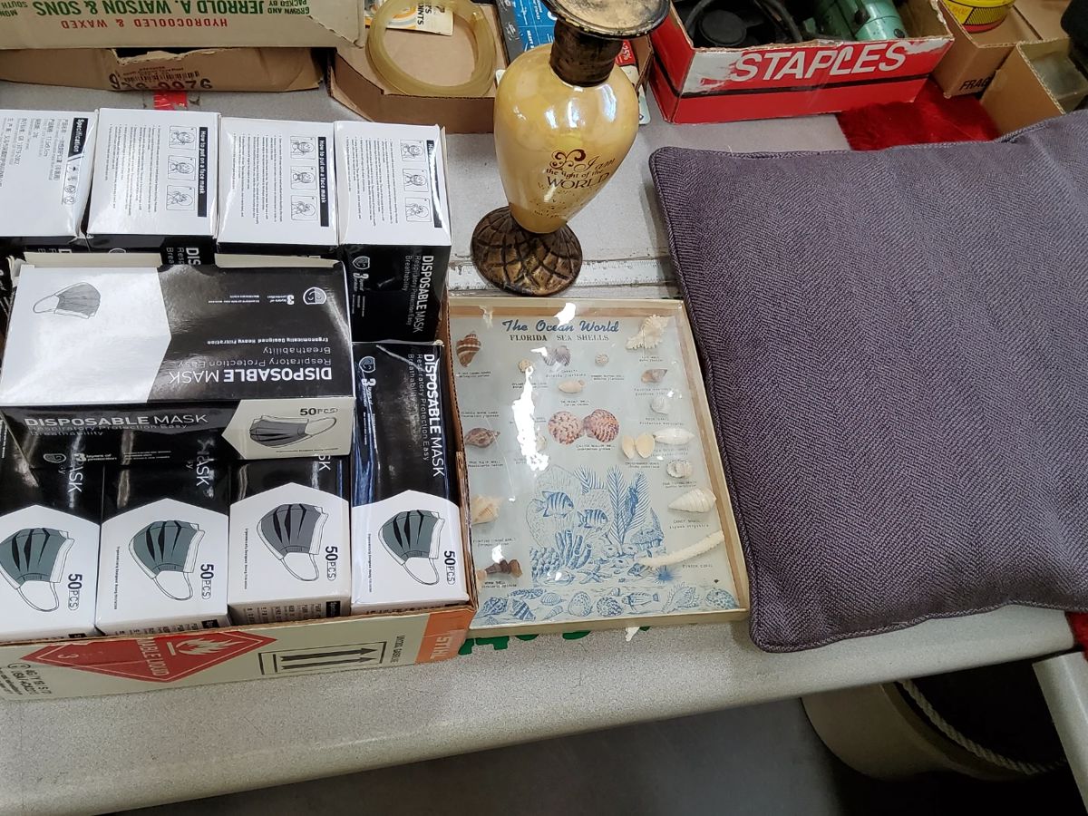 METAL YARD STICK & BOX LOTS!! in Lorain, OH starts on 10/4/2023