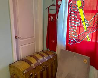 Trunk, nicely finished 