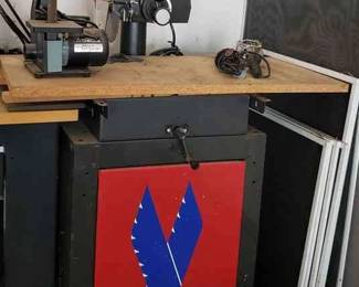 Craftsman Saw And Table