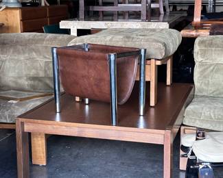 4-piece suede and wood set