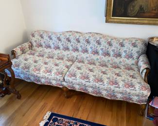 Vtg. Couch .. surprisingly comfy!
