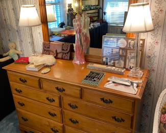 9 drawer dresser with mirror