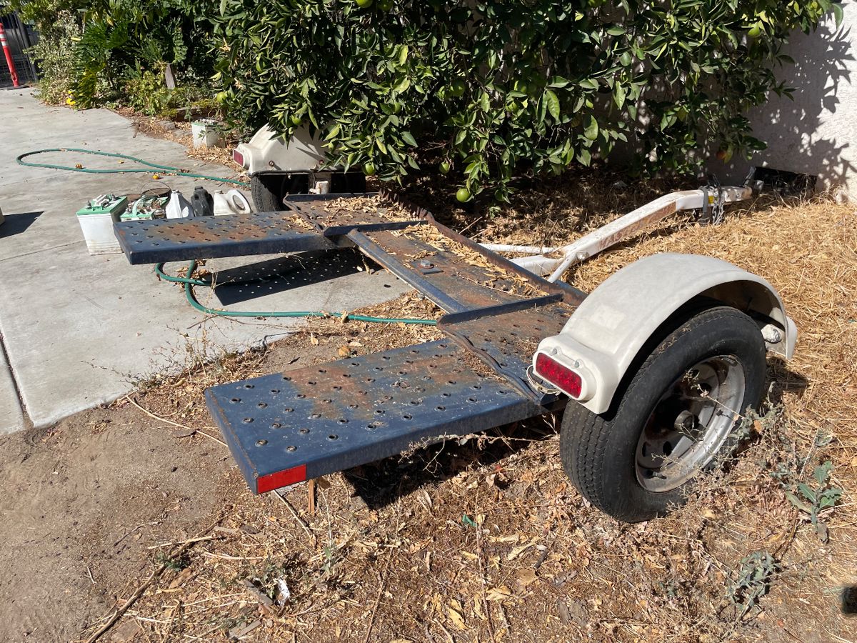 Thursday Estate Sale Modesto California all... starts on 10/5/2023