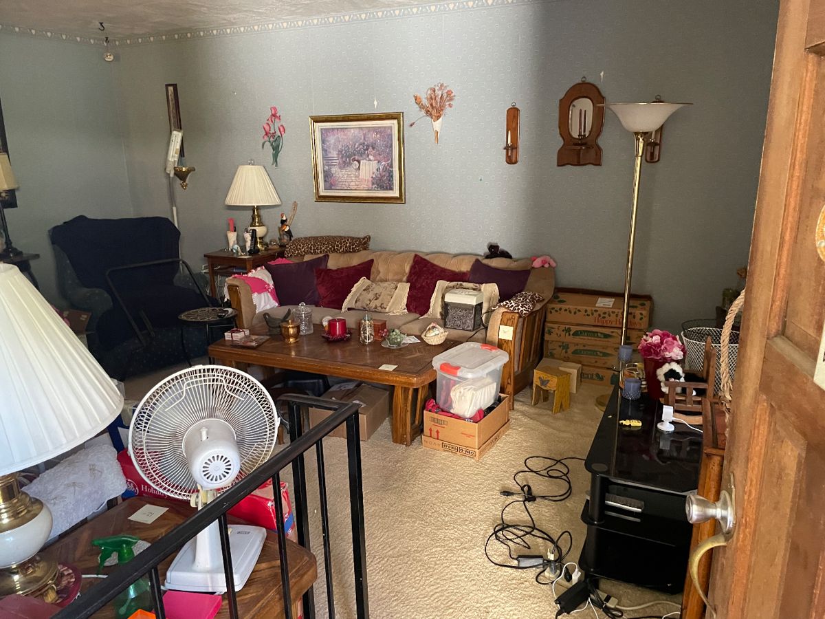 Thursday Estate Sale Modesto California all... starts on 10/5/2023