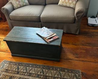 Full Sz Convertible sofa bed