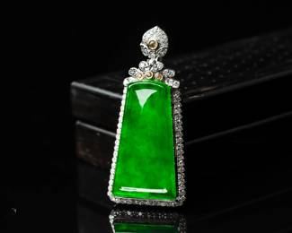 Lot 8079 Jadeite Jade Pendant GIA Certified