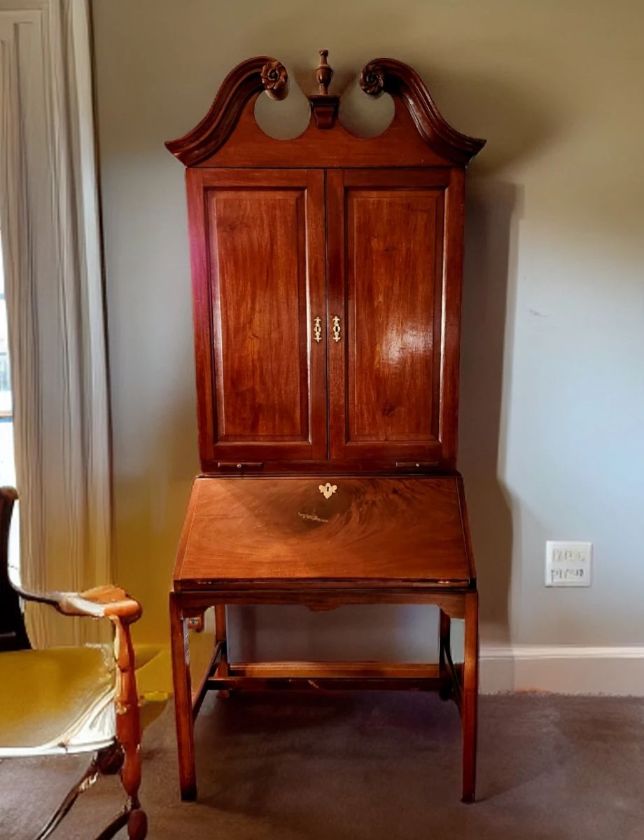 East Moreland ESTATE SALE in Portland, OR starts on 11/18/2023