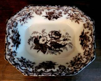 Antique Mulberry Vegetable Serving Bowl bid #18