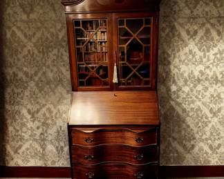 Vintage Mahogany Secretary Bookcase bid #4