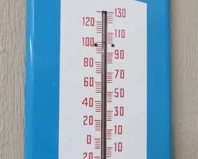 25 5/8" Metal Royal Crown Cola RC Thermometer - Excellent Condition