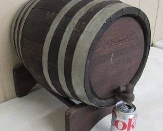 Kellys Vindictive Reserve Whiskey Keg w/Stand