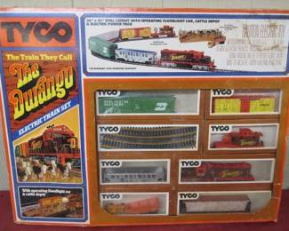 1976 Tyco The Durango Electric Train Set - HO Scale w/Power Pack & Accessories in Original Box!