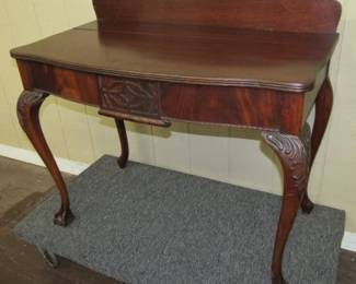 Mahogany Table w/Claw & Ball Feet