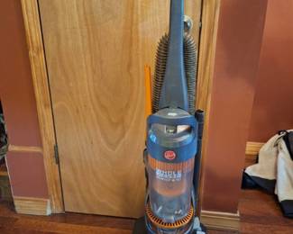 Hoover Whole house Rewind Pet Vacuum