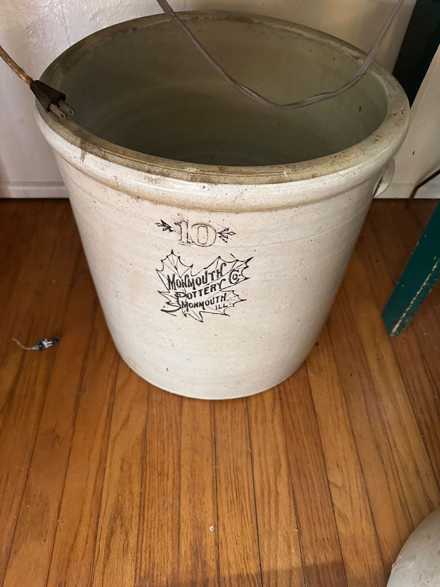 Full house in prophetstown, old estate, jewelry,... starts on 10/20/2023